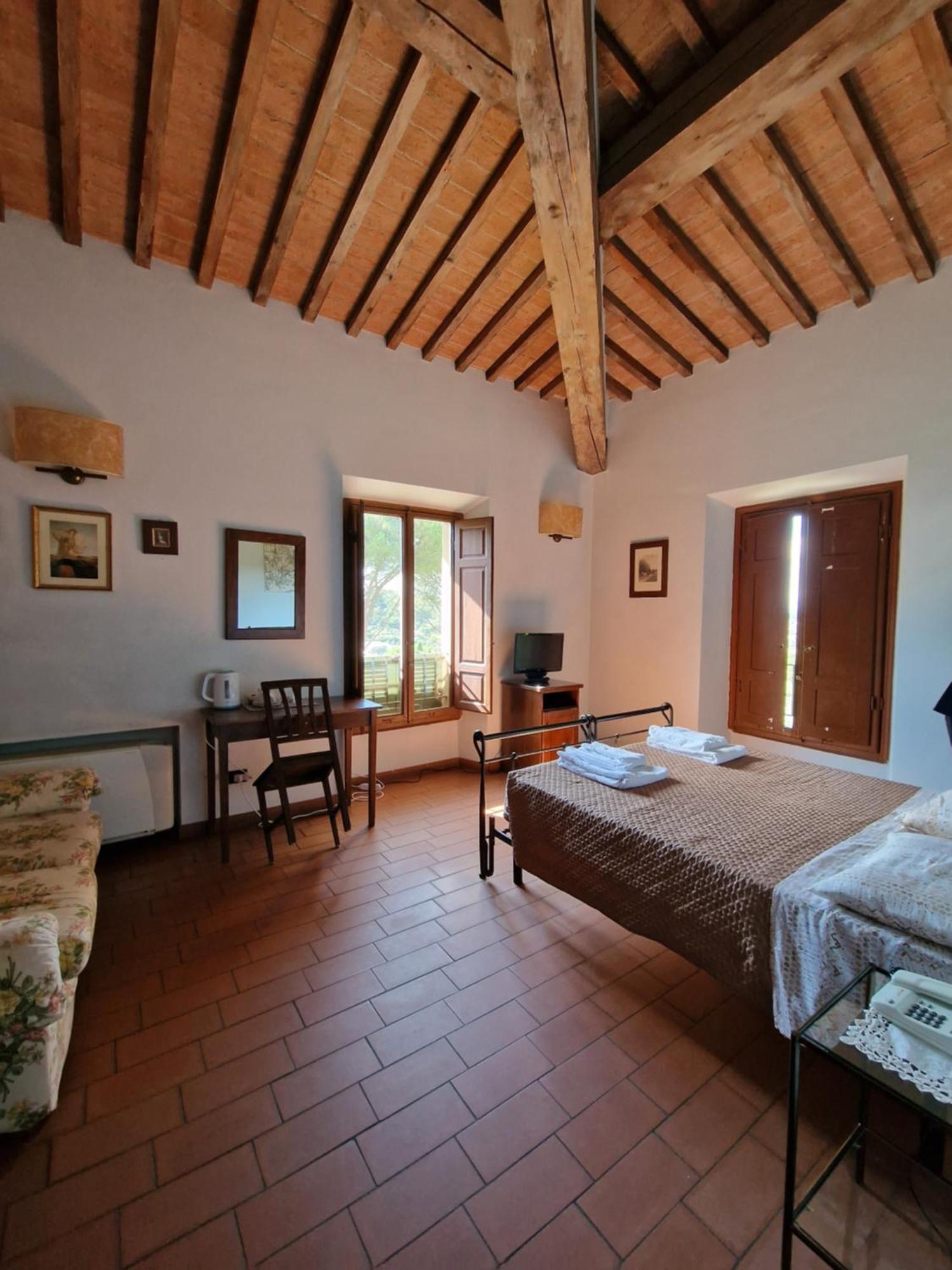 Hotel Ristorante Casa Volpi Arezzo Habitación foto