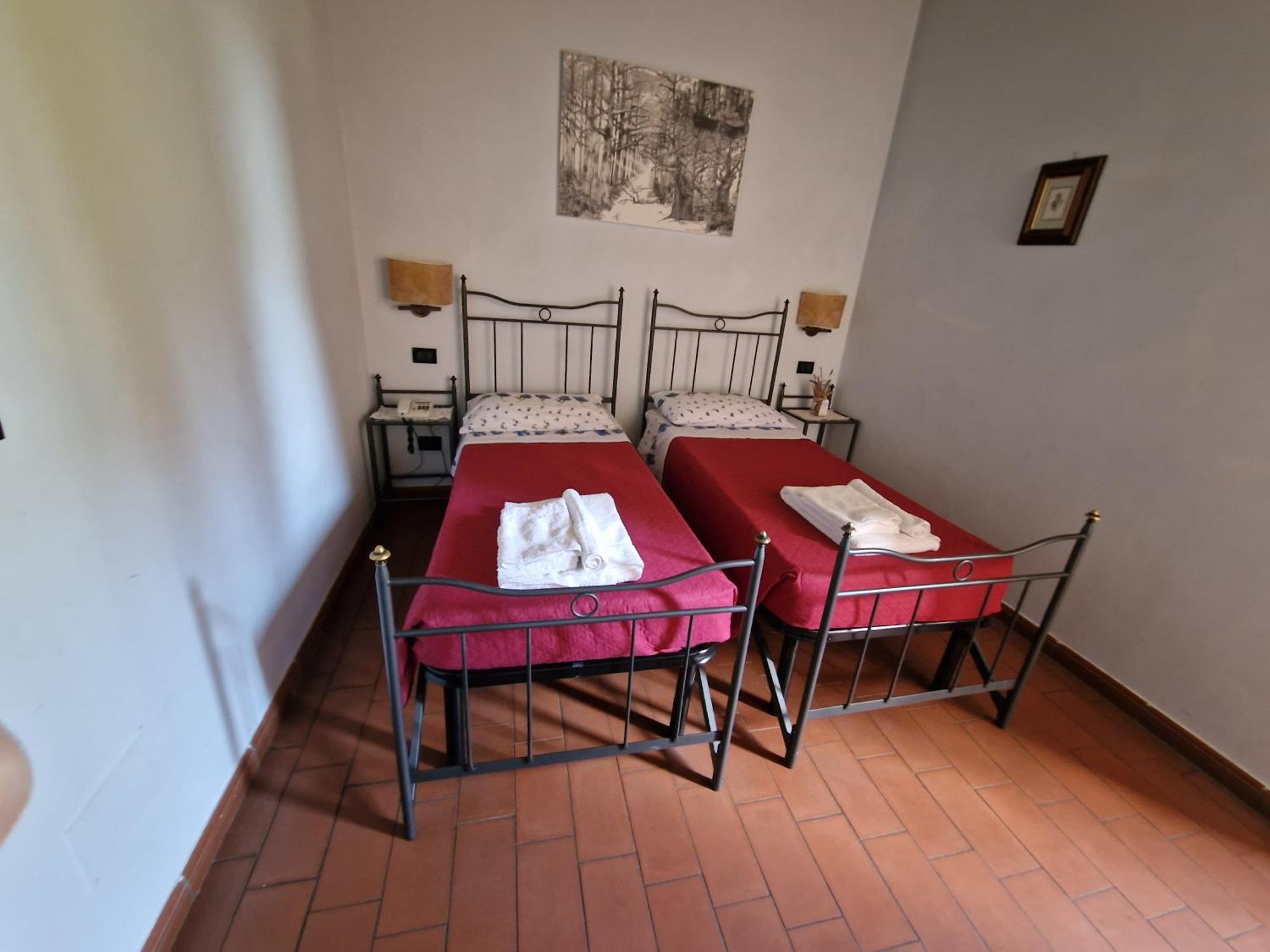 Hotel Ristorante Casa Volpi Arezzo Habitación foto