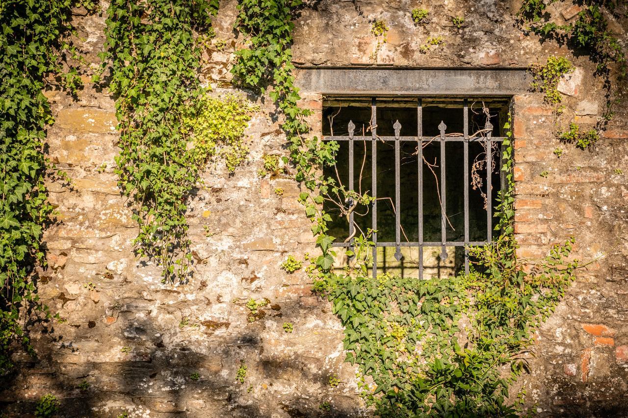 Hotel Ristorante Casa Volpi Arezzo Exterior foto