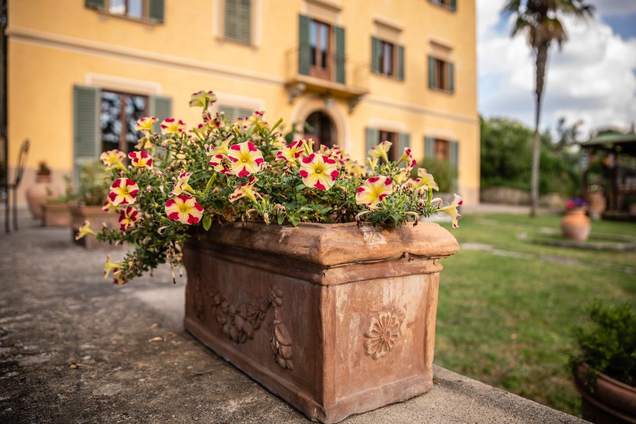 Hotel Ristorante Casa Volpi Arezzo Exterior foto